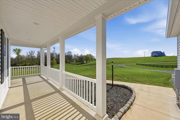 $774,999 | 325 Dehaven Drive, Clear Brook, VA 22624