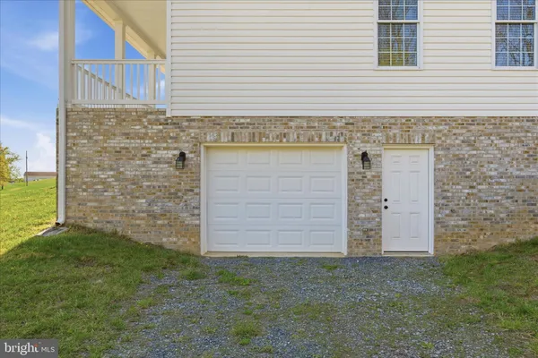 $774,999 | 325 Dehaven Drive, Clear Brook, VA 22624