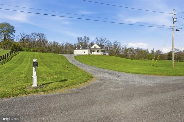 $774,999 | 325 Dehaven Drive, Clear Brook, VA 22624