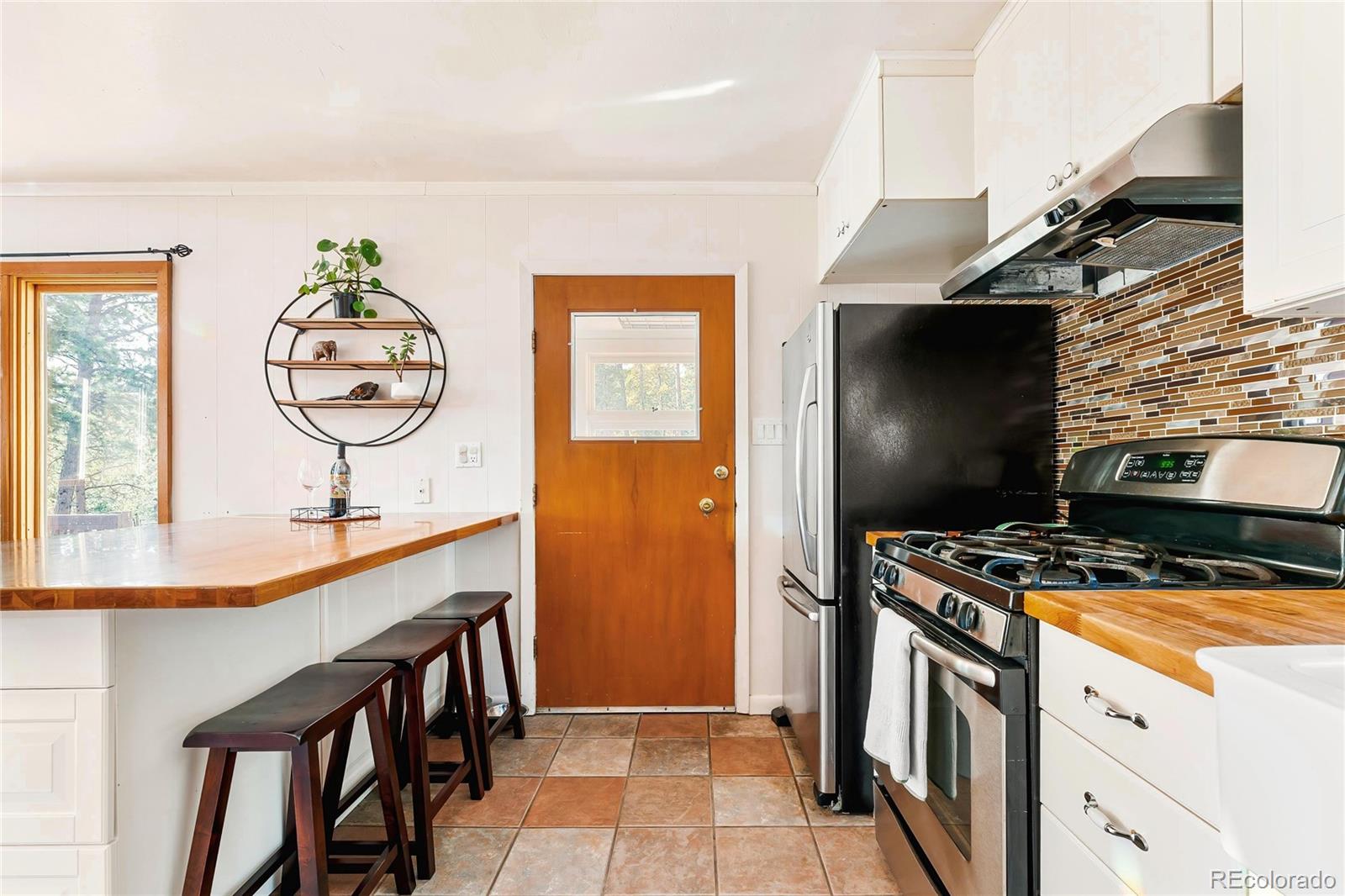 200 The Lane Road Golden, CO 80403 - Photo 14 of 37