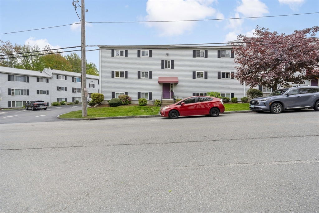 5455 North Main Street, Unit 4D Fall River, MA 02720 - Photo 4 of 23
