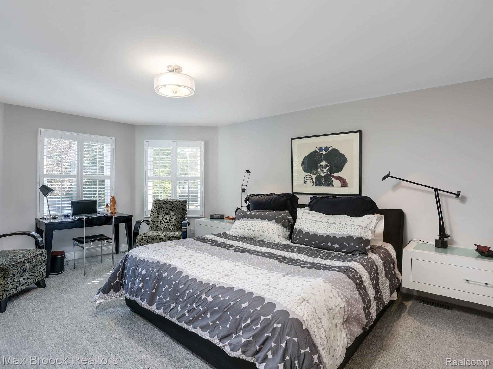 1048 Southfield Road Birmingham, MI 48009 - Photo 29 of 47 Bedroom with bay window