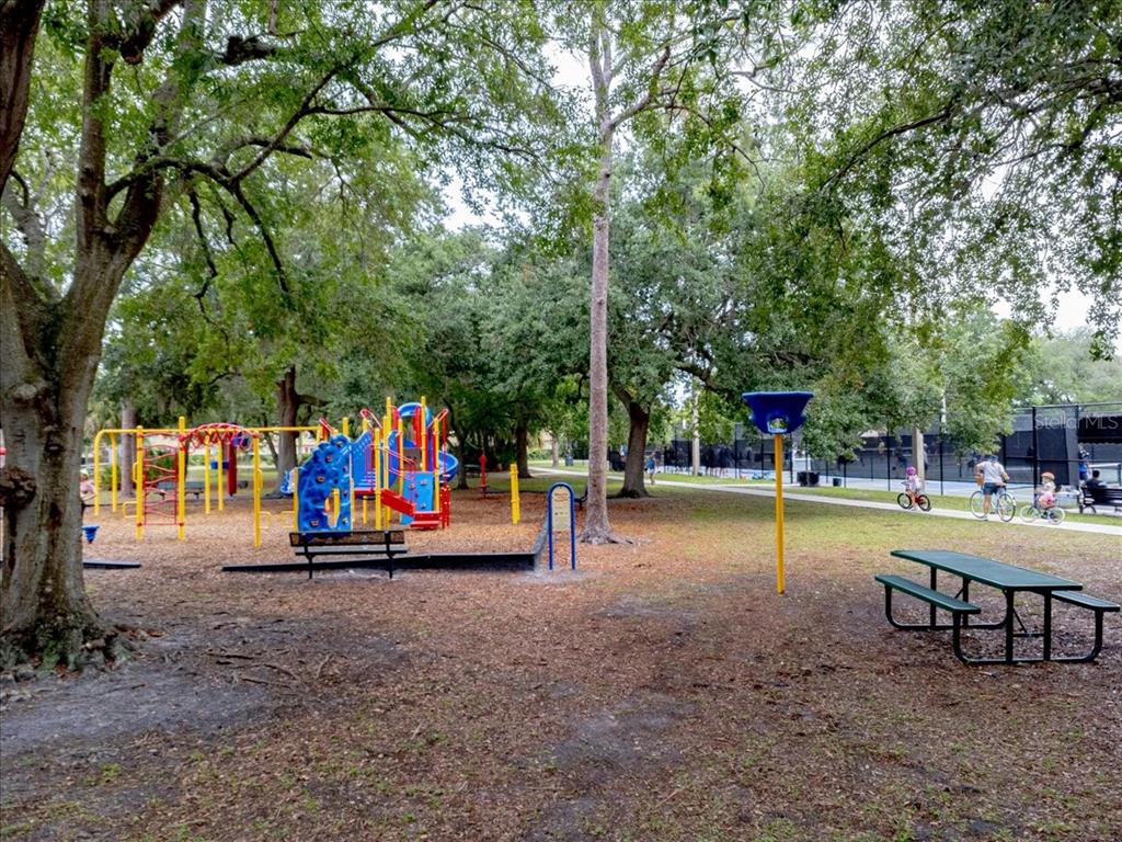 715 South Ranger Boulevard Winter Park, FL 32792 - Photo 40 of 48