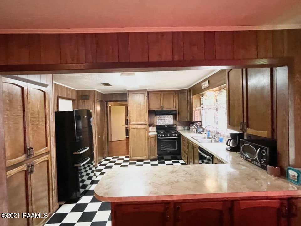 6015 Daspit Road New Iberia, LA 70563 - Photo 8 of 15 Gallery Image 8