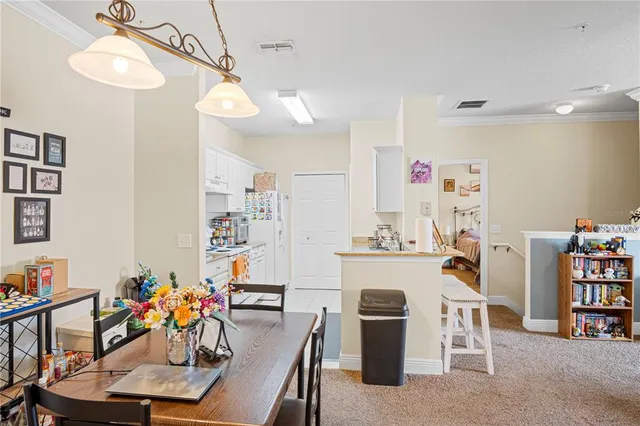 $274,000 | 200 Southern Pecan Circle, Unit 206, Winter Garden, FL 34787