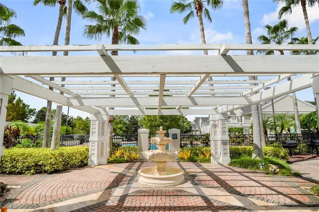 $274,000 | 200 Southern Pecan Circle, Unit 206, Winter Garden, FL 34787