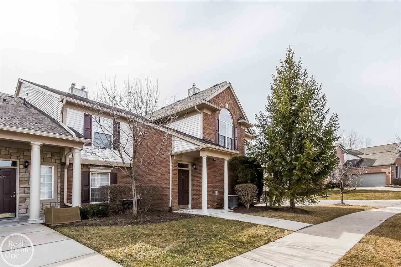 3635 Tremonte Circle Rochester, MI 48306 - Photo 2 of 38