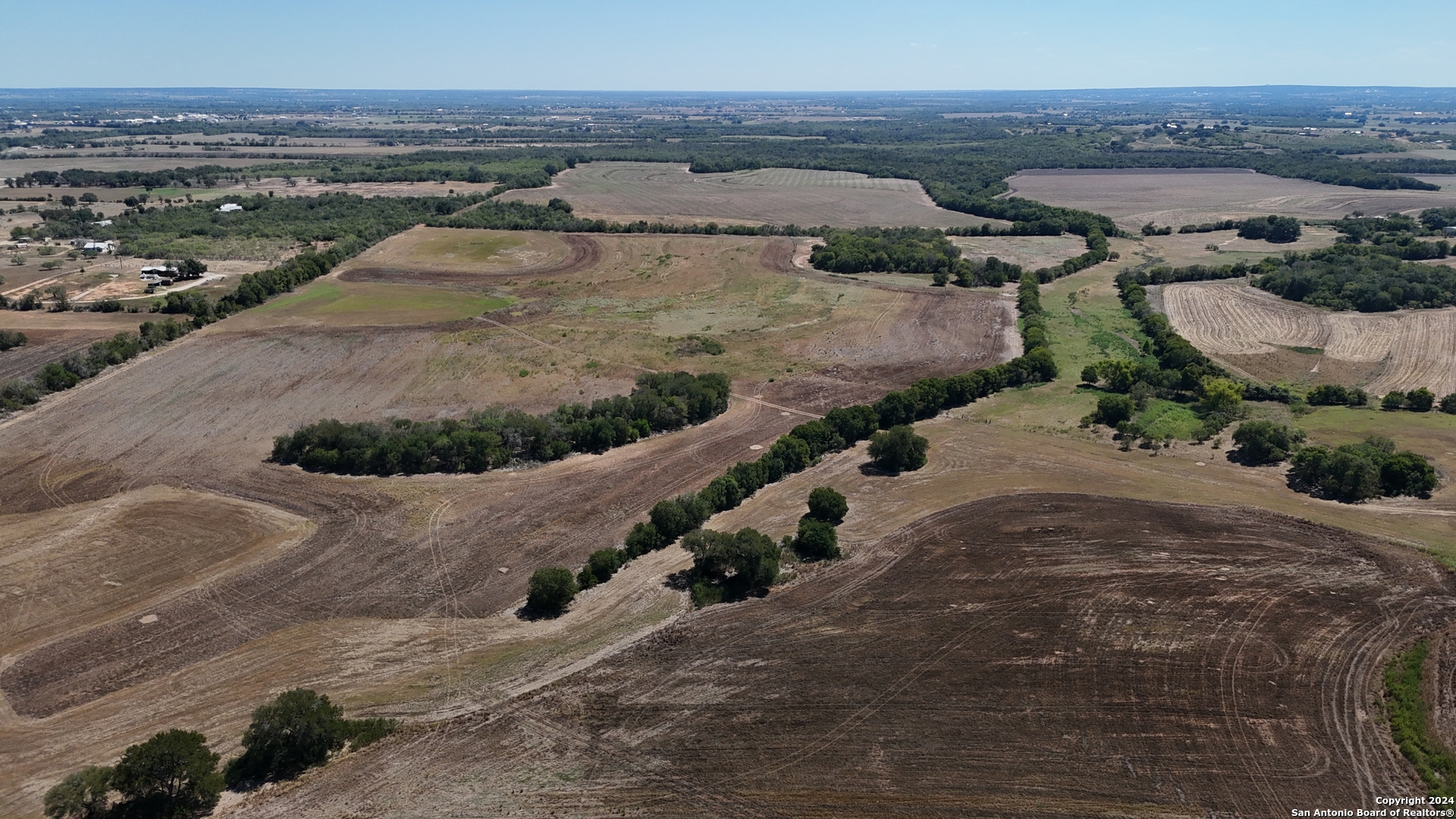 16568 New Berlin Road St. Hedwig, TX 78152 - Photo 2 of 10 a view of outdoor space and ocean