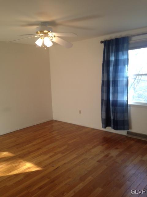 323 Spring Street Bethlehem, PA 18018 - Photo 16 of 24 Gallery Image 16