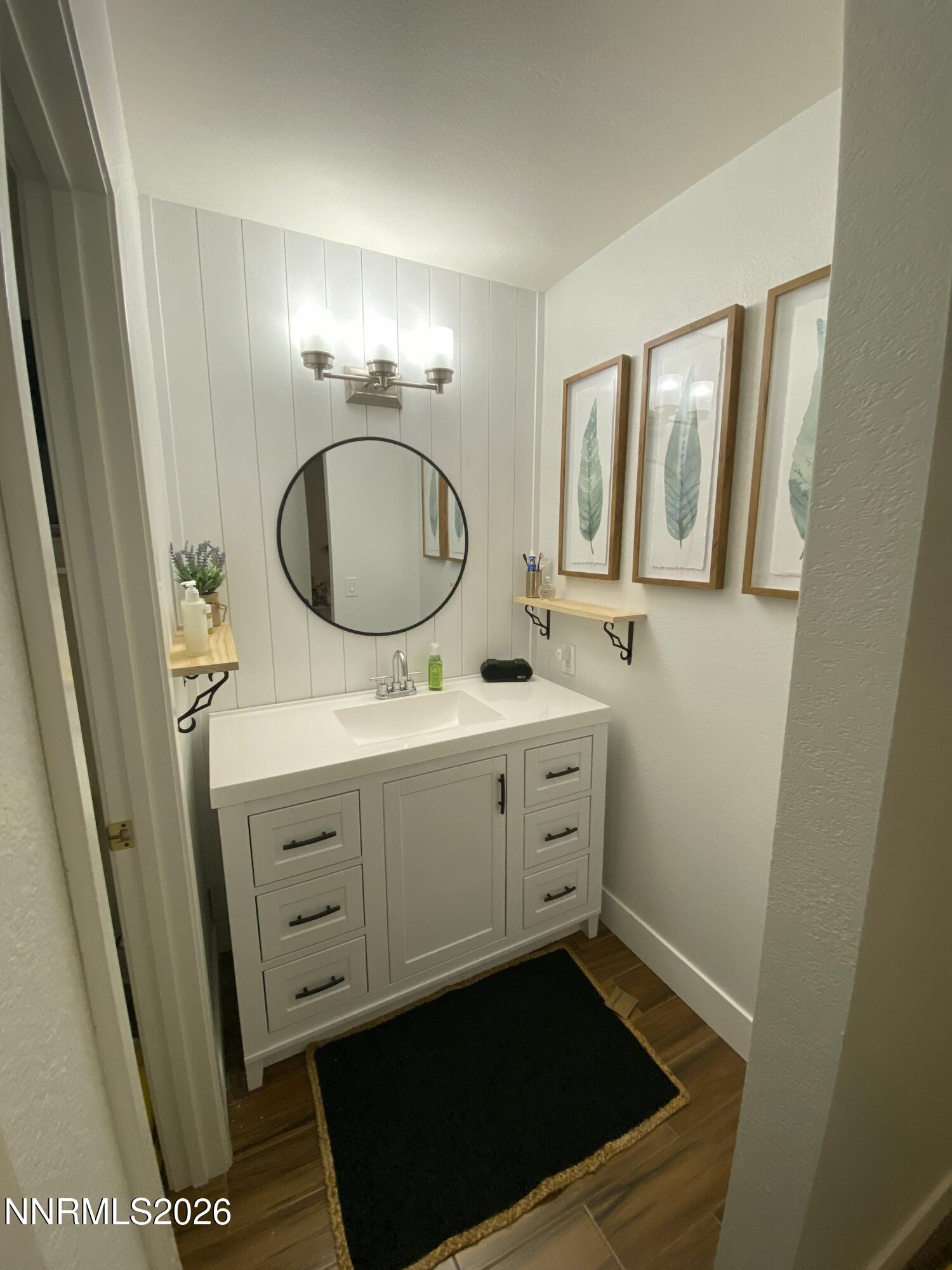 2772 Azuza Way Reno, NV 89502 - Photo 8 of 16 B6B2CC06-B939-4525-A7F5-A5A40F6AA017-pre