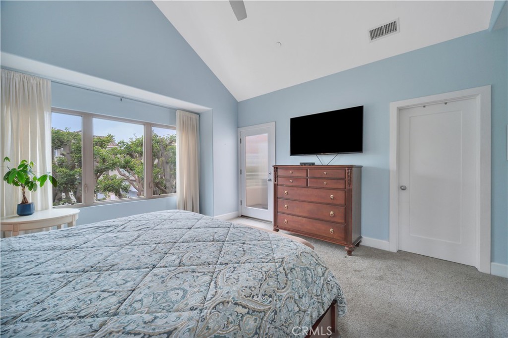 307 Kansas Street, Unit A El Segundo, CA 90245 - Photo 23 of 63