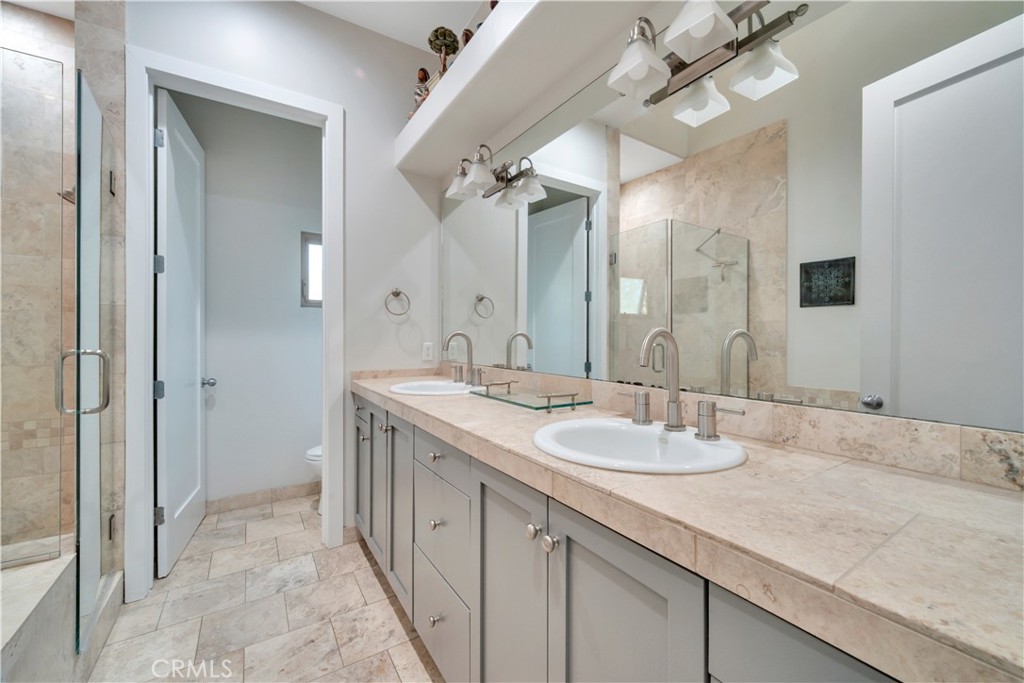 307 Kansas Street, Unit A El Segundo, CA 90245 - Photo 27 of 63