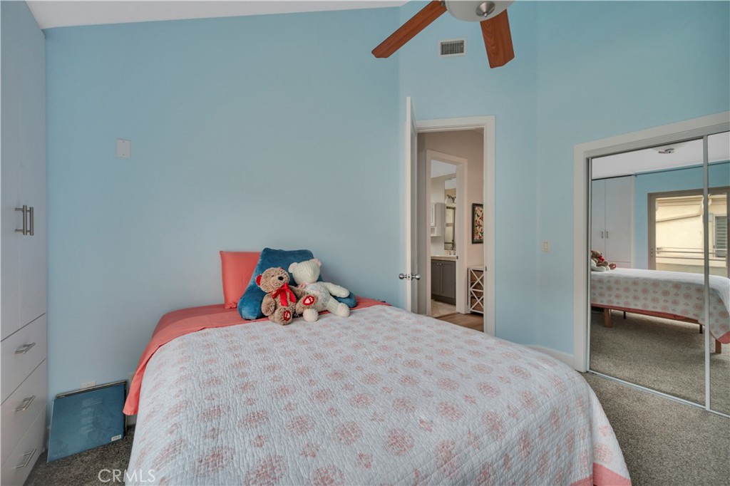 307 Kansas Street, Unit A El Segundo, CA 90245 - Photo 33 of 63