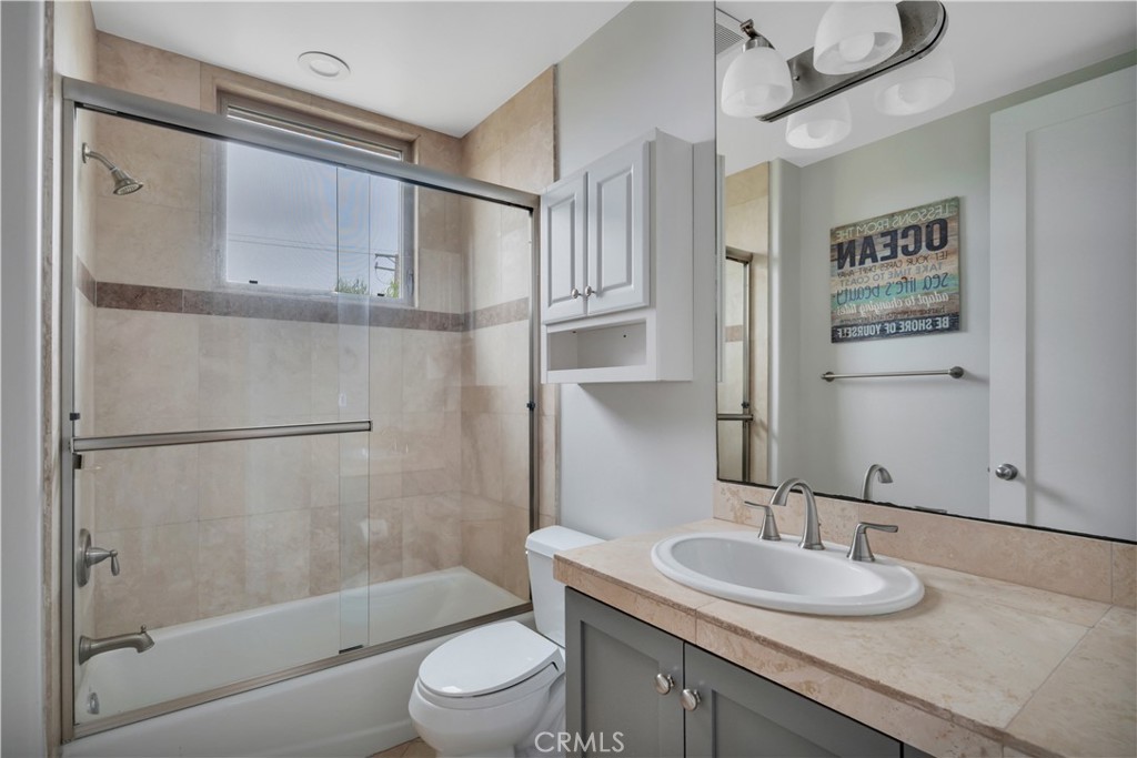 307 Kansas Street, Unit A El Segundo, CA 90245 - Photo 34 of 63