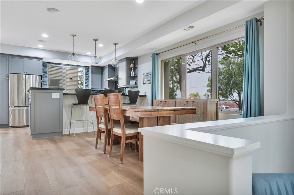 307 Kansas Street, Unit A El Segundo, CA 90245 - Photo 6 of 63
