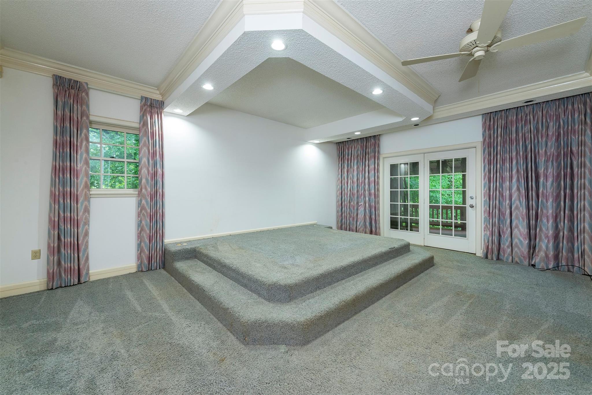 695 Chestnut Mountain Road Canton, NC 28716 - Photo 20 of 48