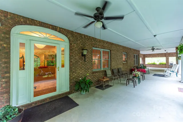 a view of wooden floor with a wooden floor