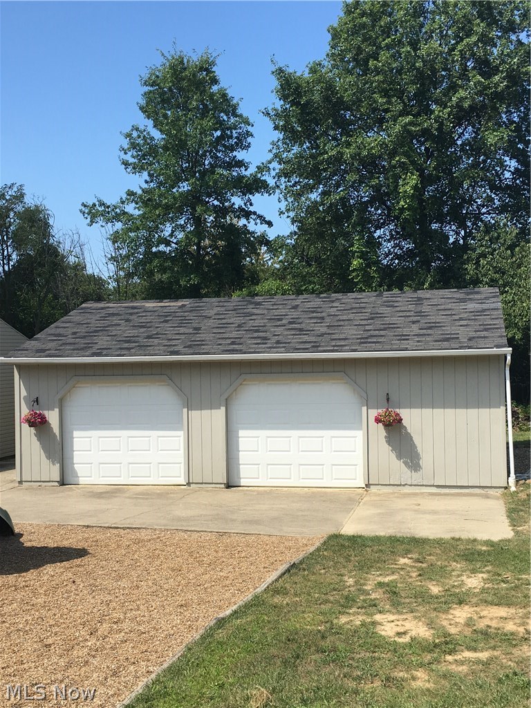 15313 Darrow Road Vermilion, OH 44089 - Photo 7 of 33