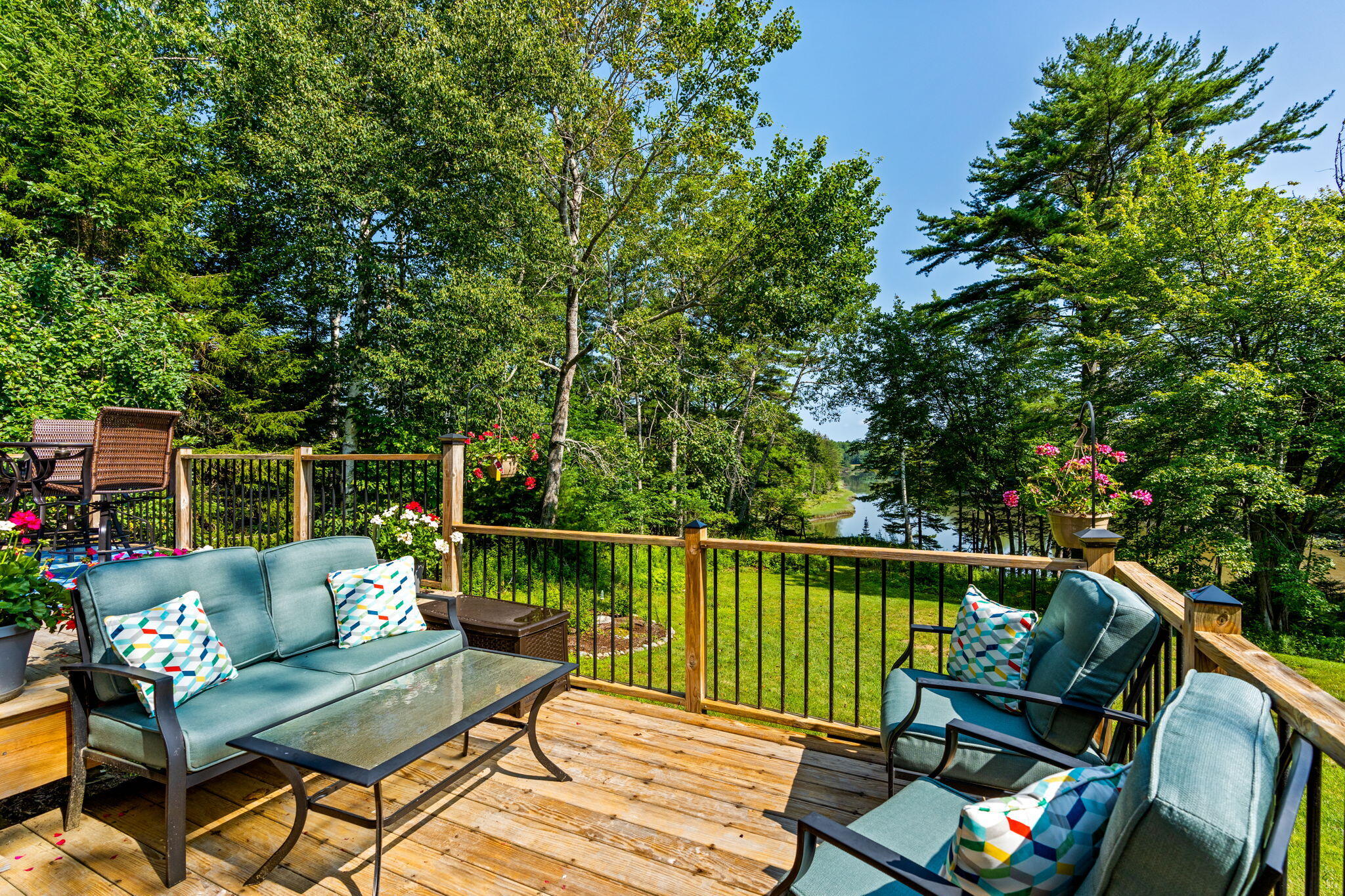 542 Wallston Road Tenants Harbor, ME 04860 - Photo 20 of 47 Lower Deck