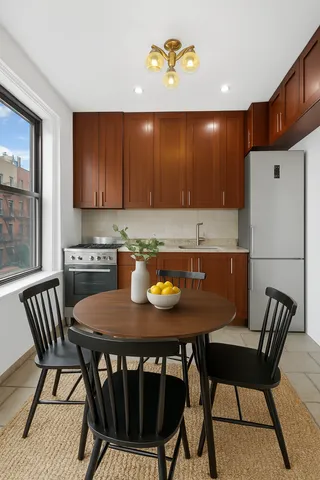$775,000 | 261 West 22nd Street, Unit 20 | Chelsea