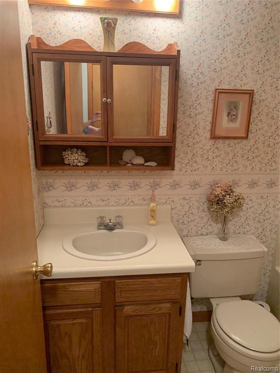 12311 Grafton Road Carleton, MI 48117 - Photo 26 of 36