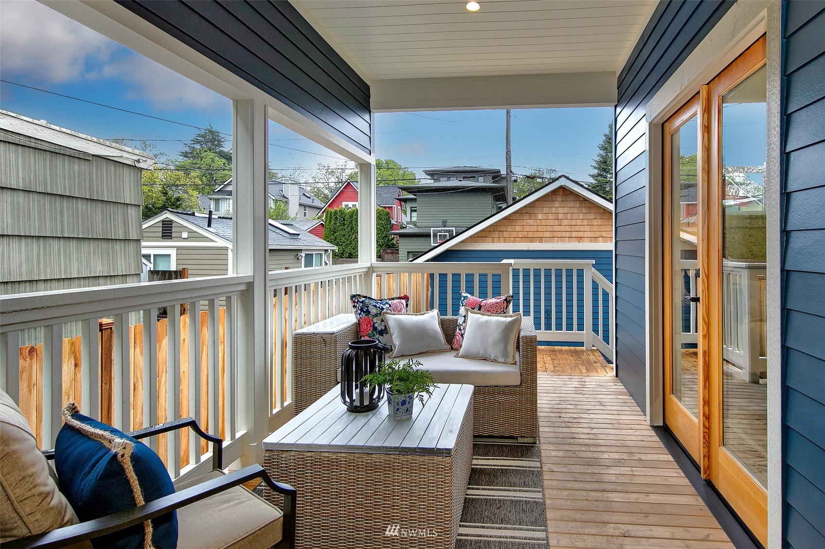 2143 6th Avenue West Seattle, WA 98119 - Photo 28 of 31