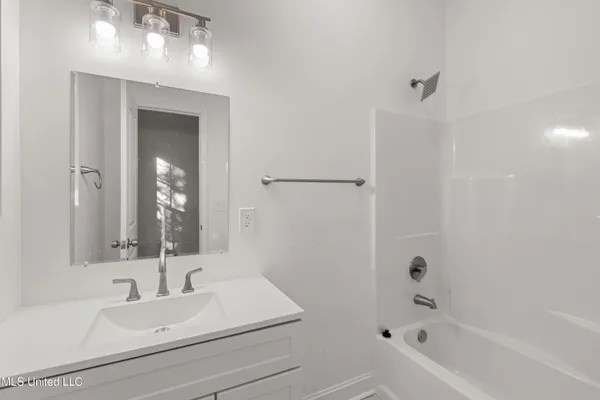 $184,900 | 612 John Street, Hattiesburg, MS 39401