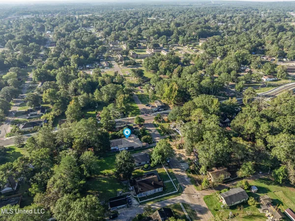 $184,900 | 612 John Street, Hattiesburg, MS 39401