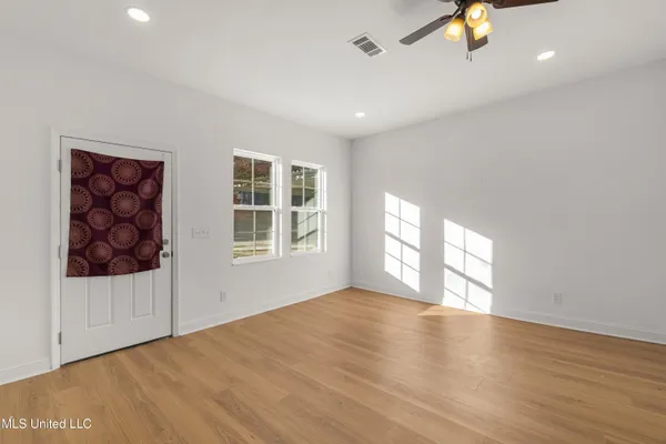$184,900 | 612 John Street, Hattiesburg, MS 39401