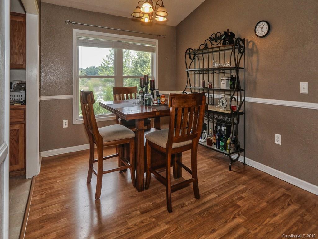 125 Highland Road Waynesville, NC 28786 - Photo 4 of 11 Gallery Image 4