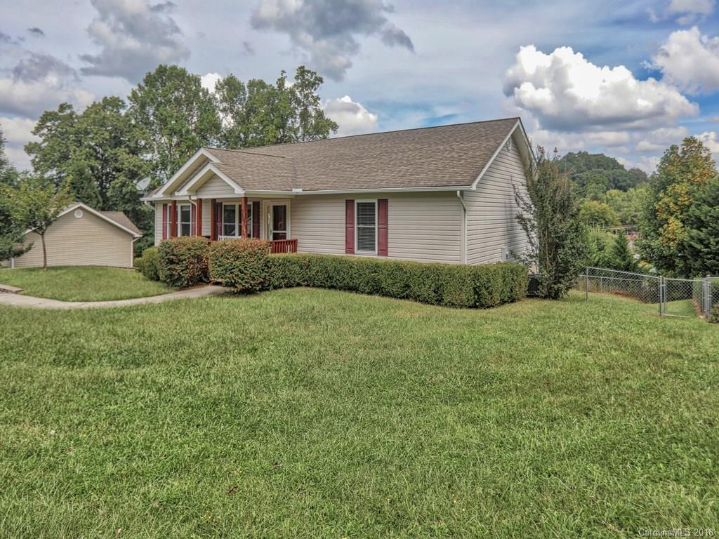125 Highland Road Waynesville, NC 28786 - Photo 9 of 11 Gallery Image 9
