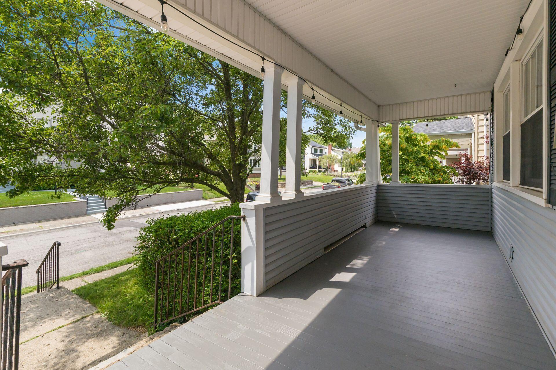 1530 Lincoln Road Columbus, OH 43212 - Photo 3 of 37