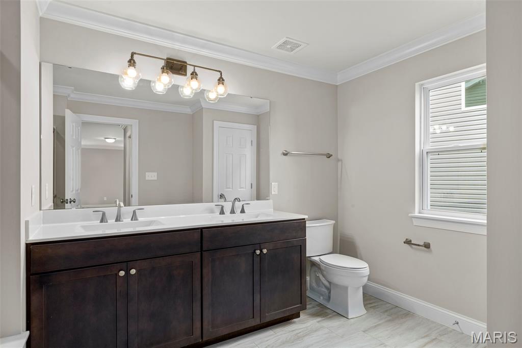 2 West Maple Street Wentzville, MO 63385 - Photo 16 of 24