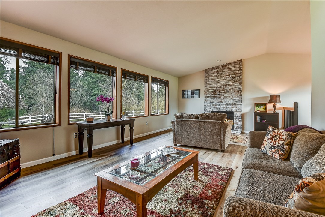 27530 Florence Acres Road Monroe, WA 98272 - Photo 4 of 33 Gallery Image 4