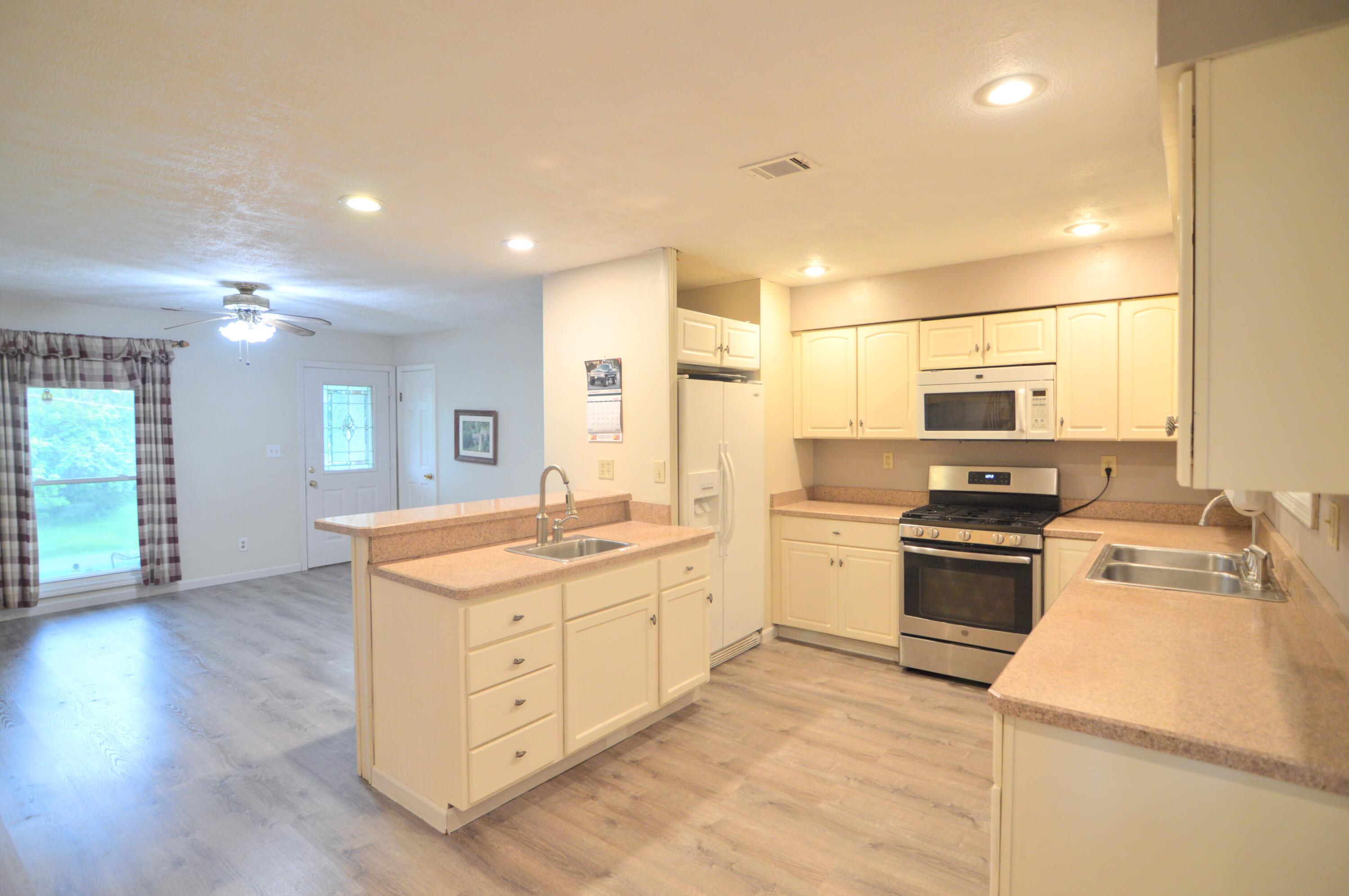 2990 Sugar Camp Road Covington, KY 41017 - Photo 13 of 50