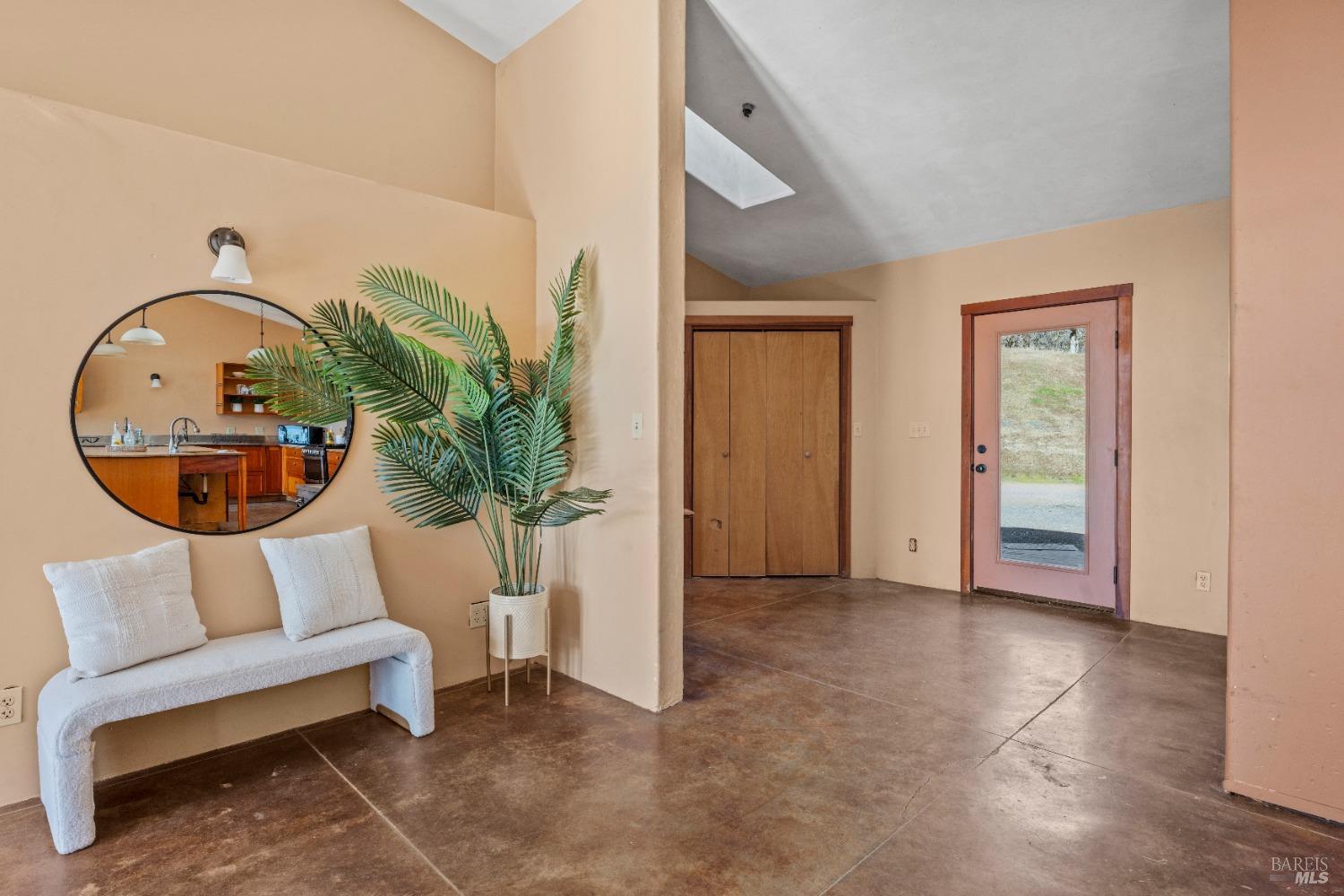 4300 Young Creek Road Ukiah, CA 95482 - Photo 13 of 46