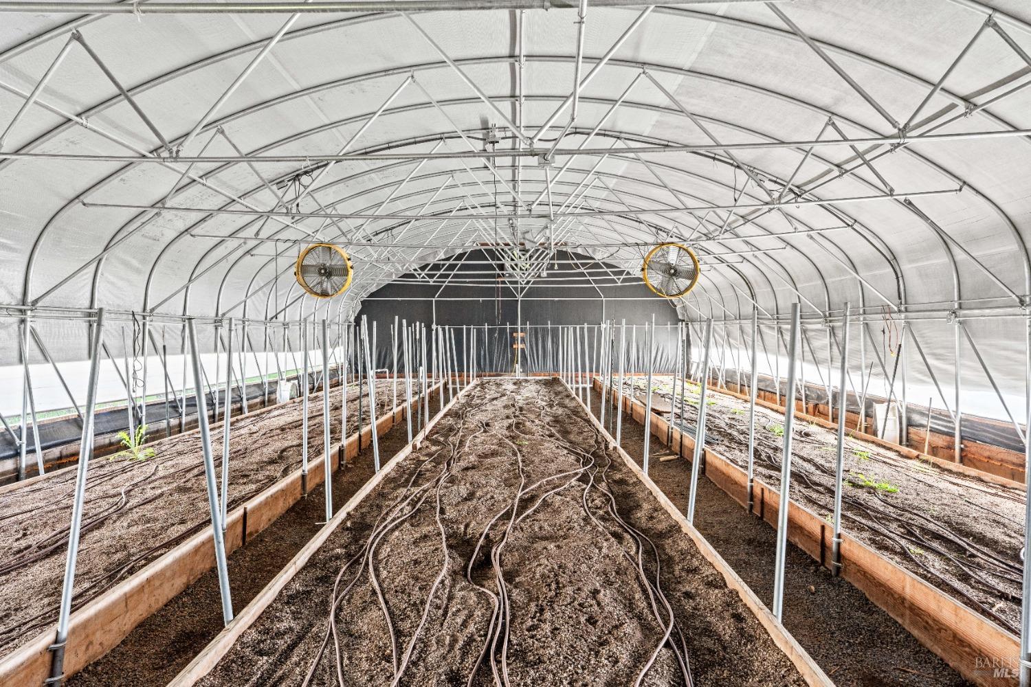 4300 Young Creek Road Ukiah, CA 95482 - Photo 24 of 46