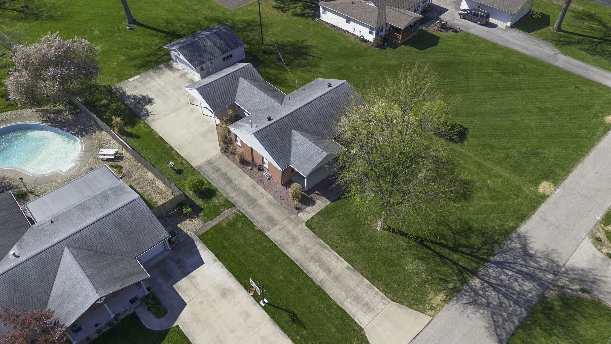 3420 Rost Drive Columbus, IN 47203 - Photo 23 of 26