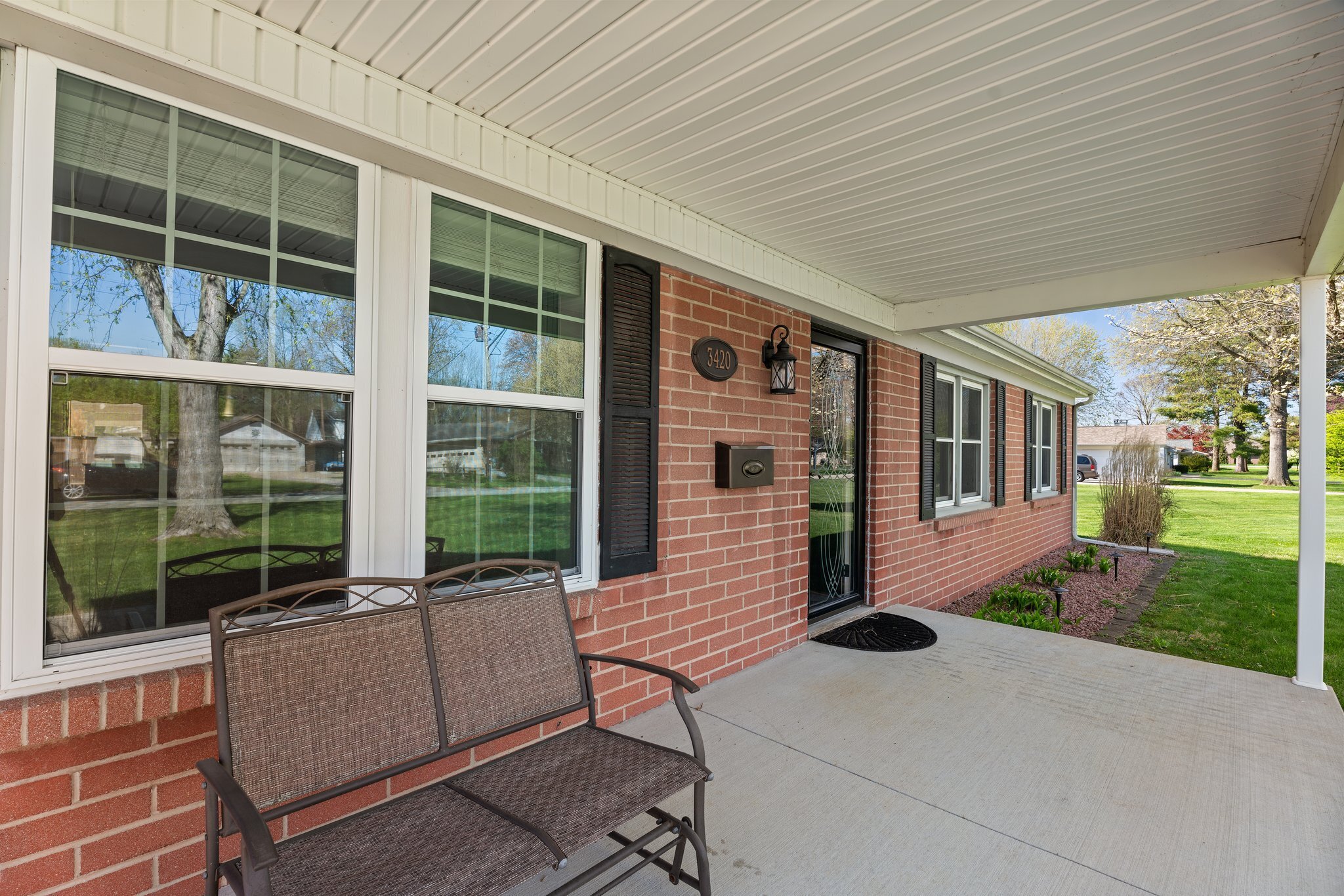 3420 Rost Drive Columbus, IN 47203 - Photo 4 of 26