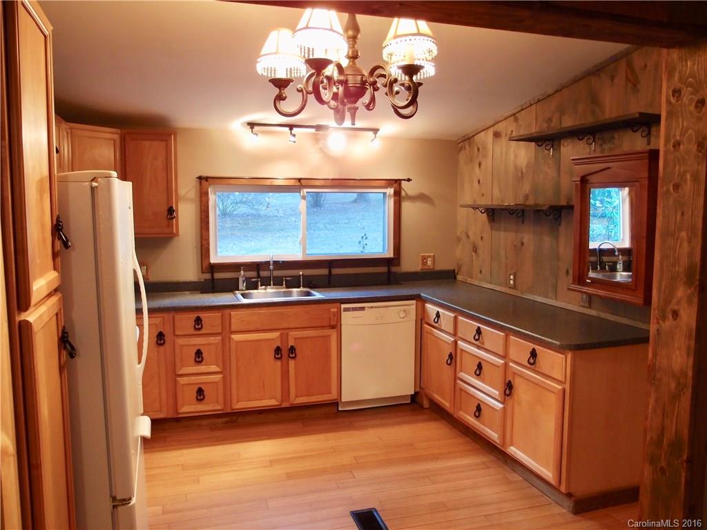 25 Sayles Town Road Fairview, NC 28730 - Photo 11 of 23 Gallery Image 11