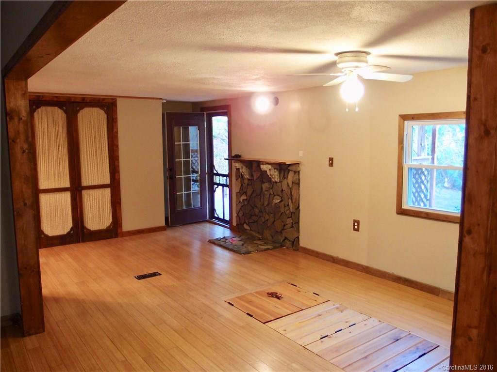 25 Sayles Town Road Fairview, NC 28730 - Photo 16 of 23 Gallery Image 16