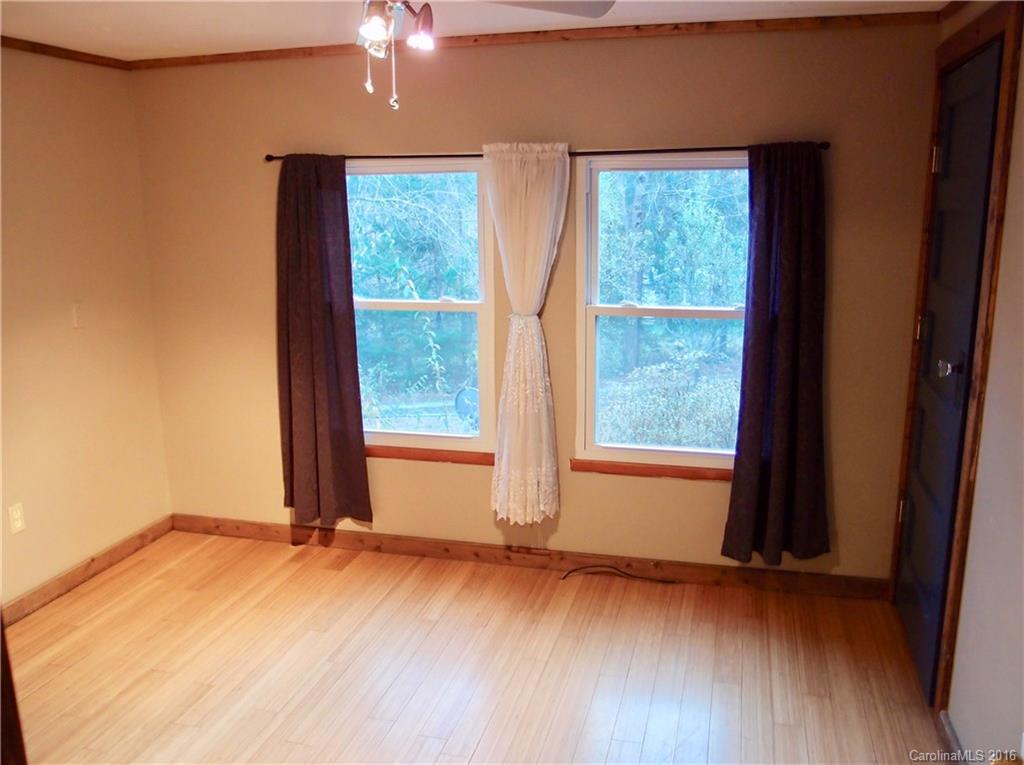 25 Sayles Town Road Fairview, NC 28730 - Photo 18 of 23 Gallery Image 18