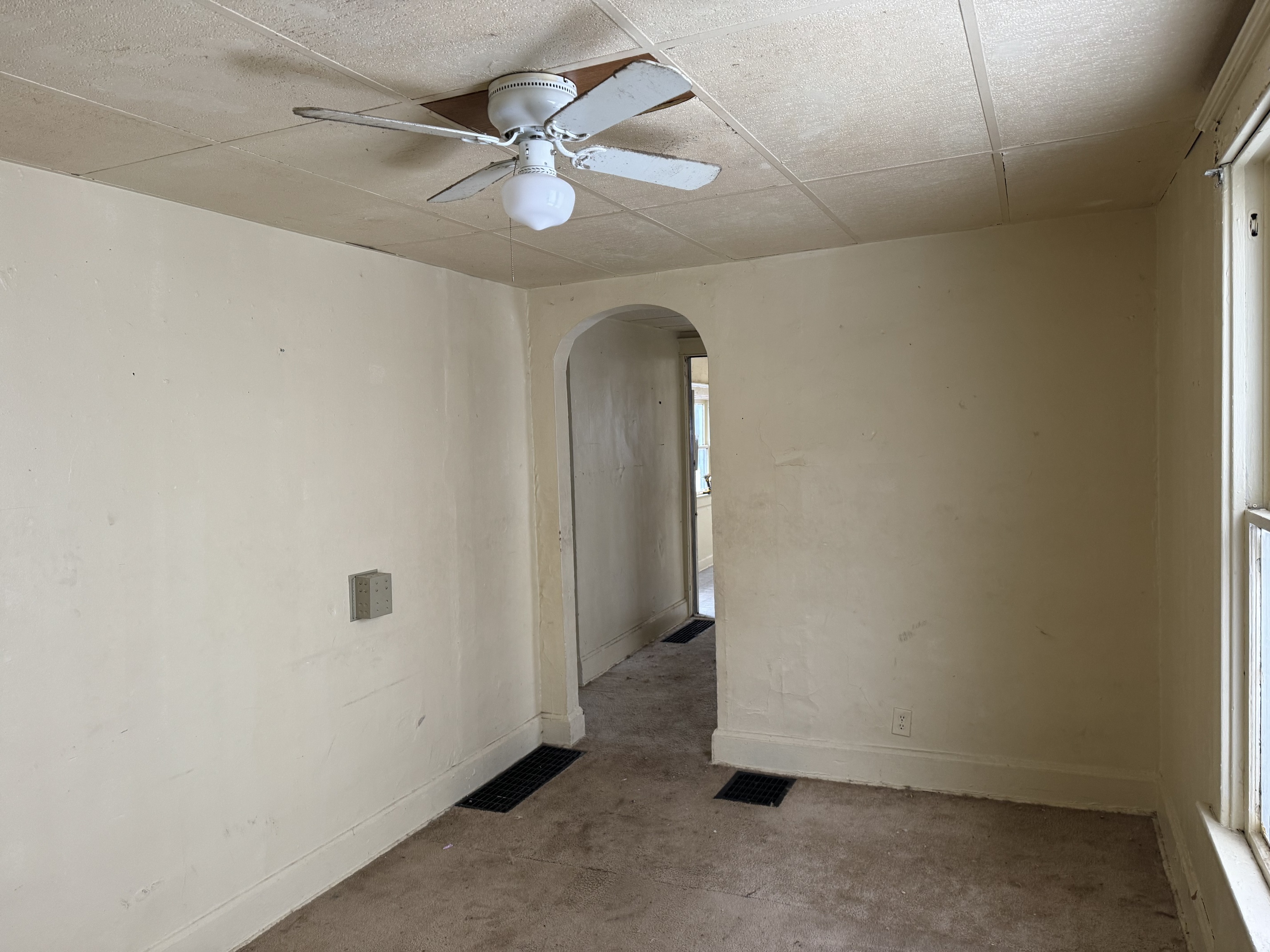 106 North Riley Avenue Indianapolis, IN 46201 - Photo 5 of 9 Gallery Image 5