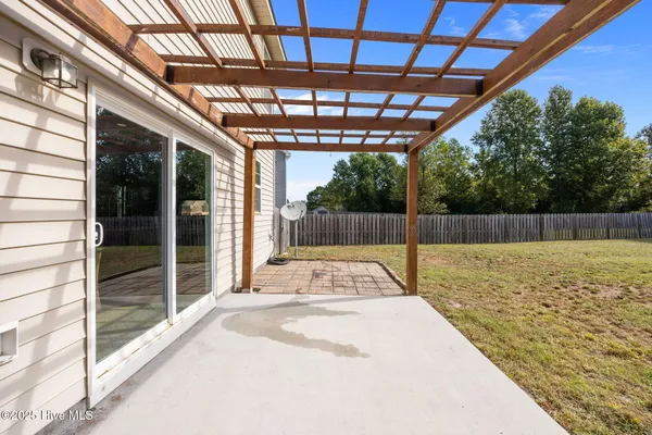 $360,000 | 147 Foggy River Way, Jacksonville, NC 28540
