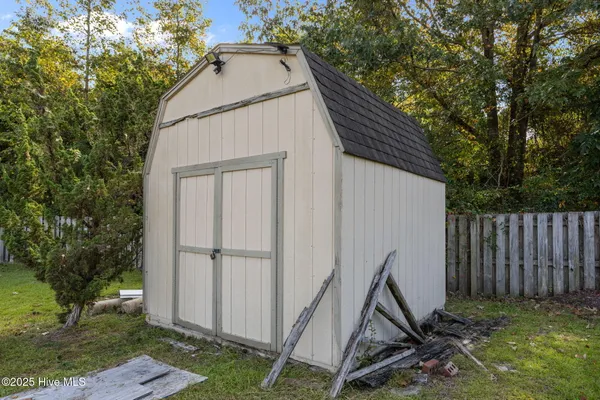 $360,000 | 147 Foggy River Way, Jacksonville, NC 28540