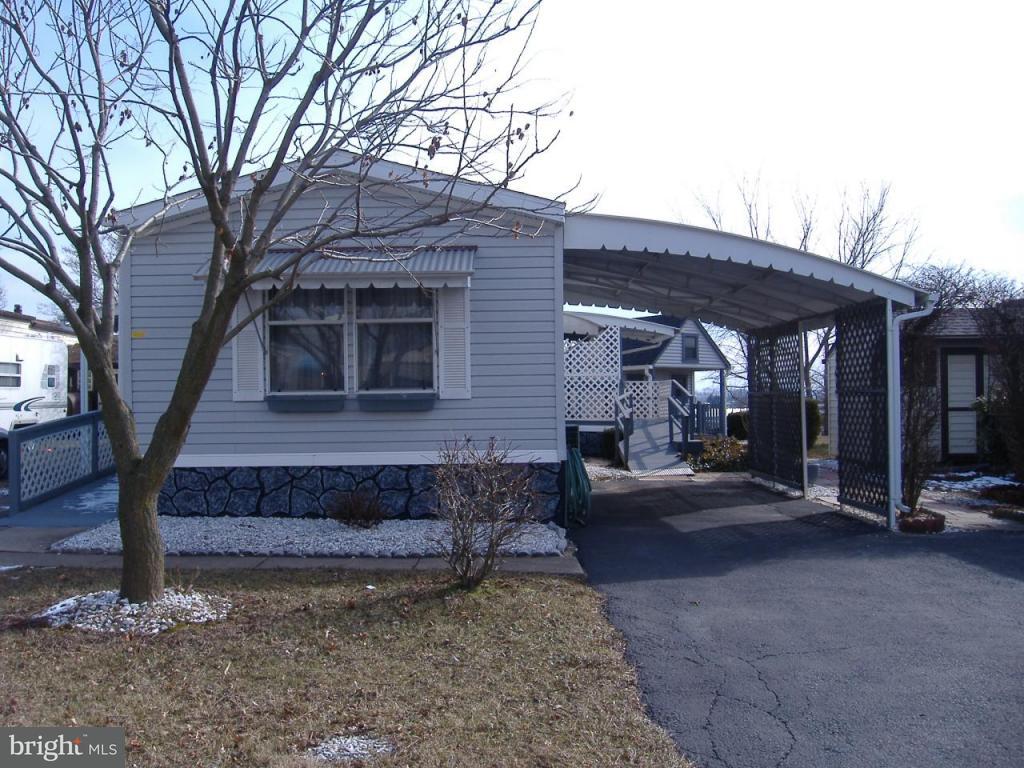 48 Ridgewood Manor Manheim, PA 17545 - Photo 1 of 14