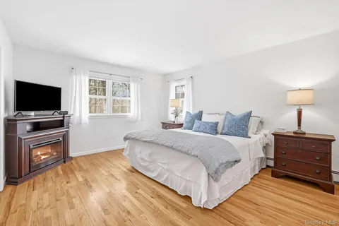 $1,299,000 | 56 Cross Ridge Road, Chappaqua, NY 10514