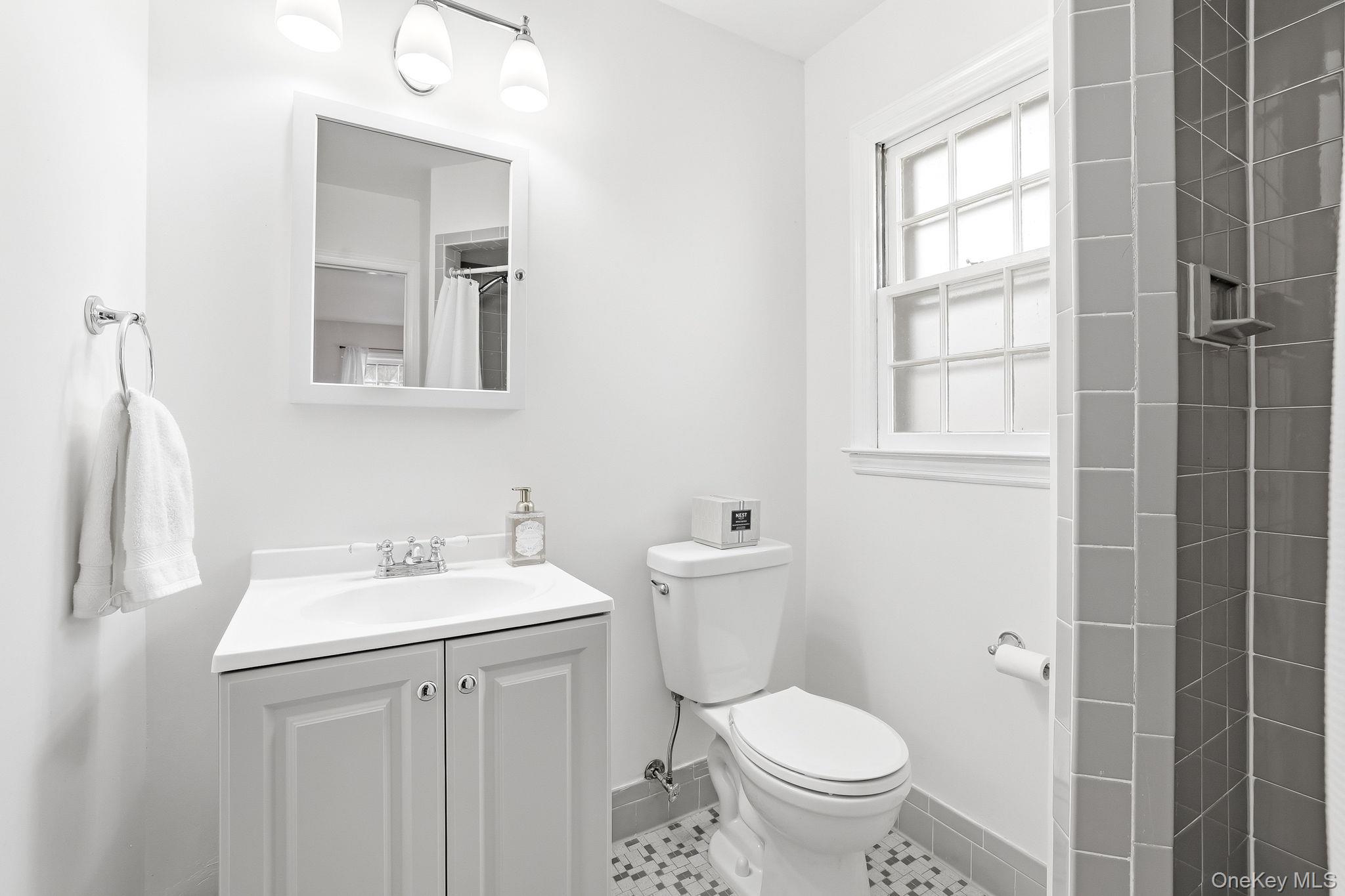 56 Cross Ridge Road Chappaqua, NY 10514 - Photo 13 of 24