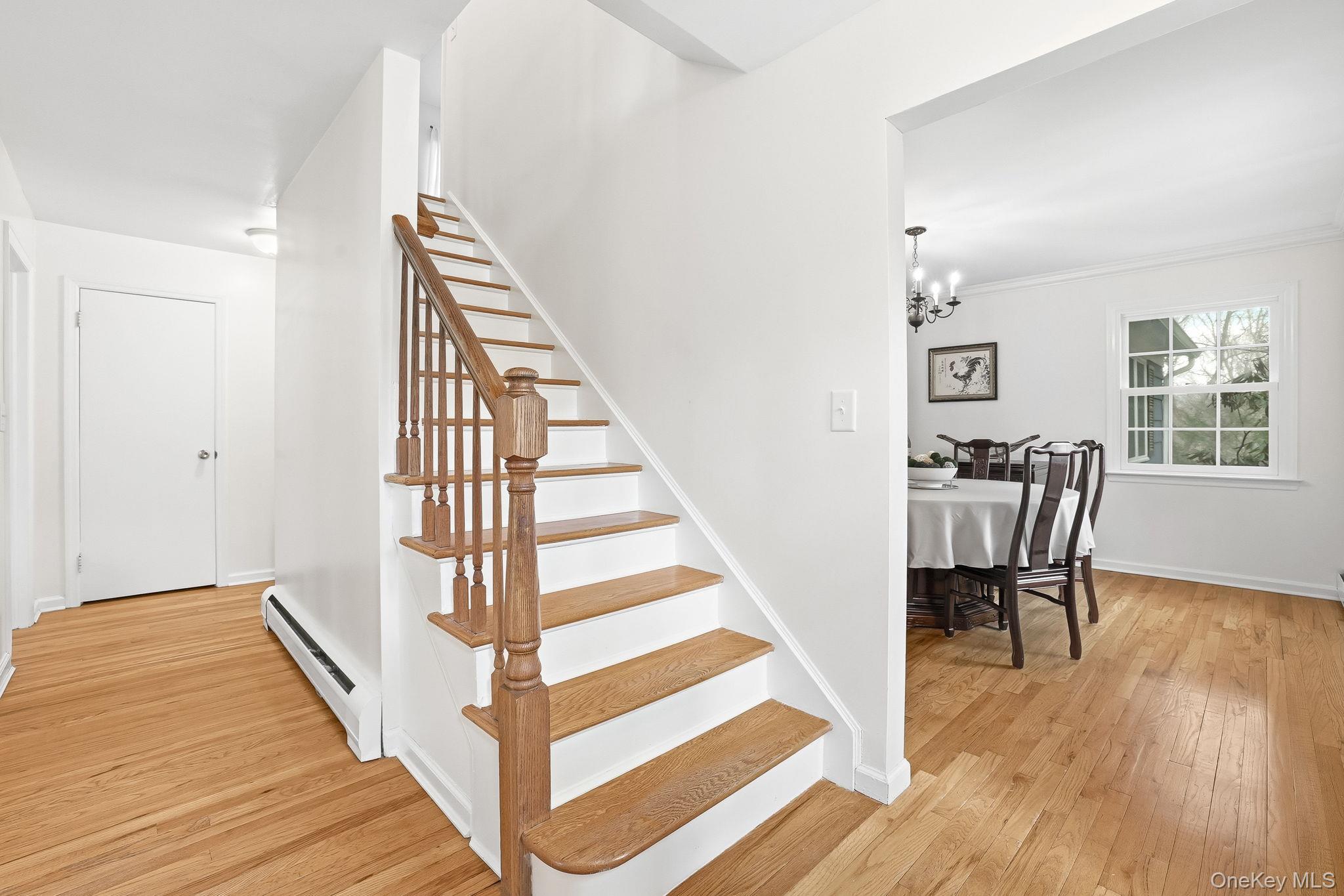 56 Cross Ridge Road Chappaqua, NY 10514 - Photo 2 of 24