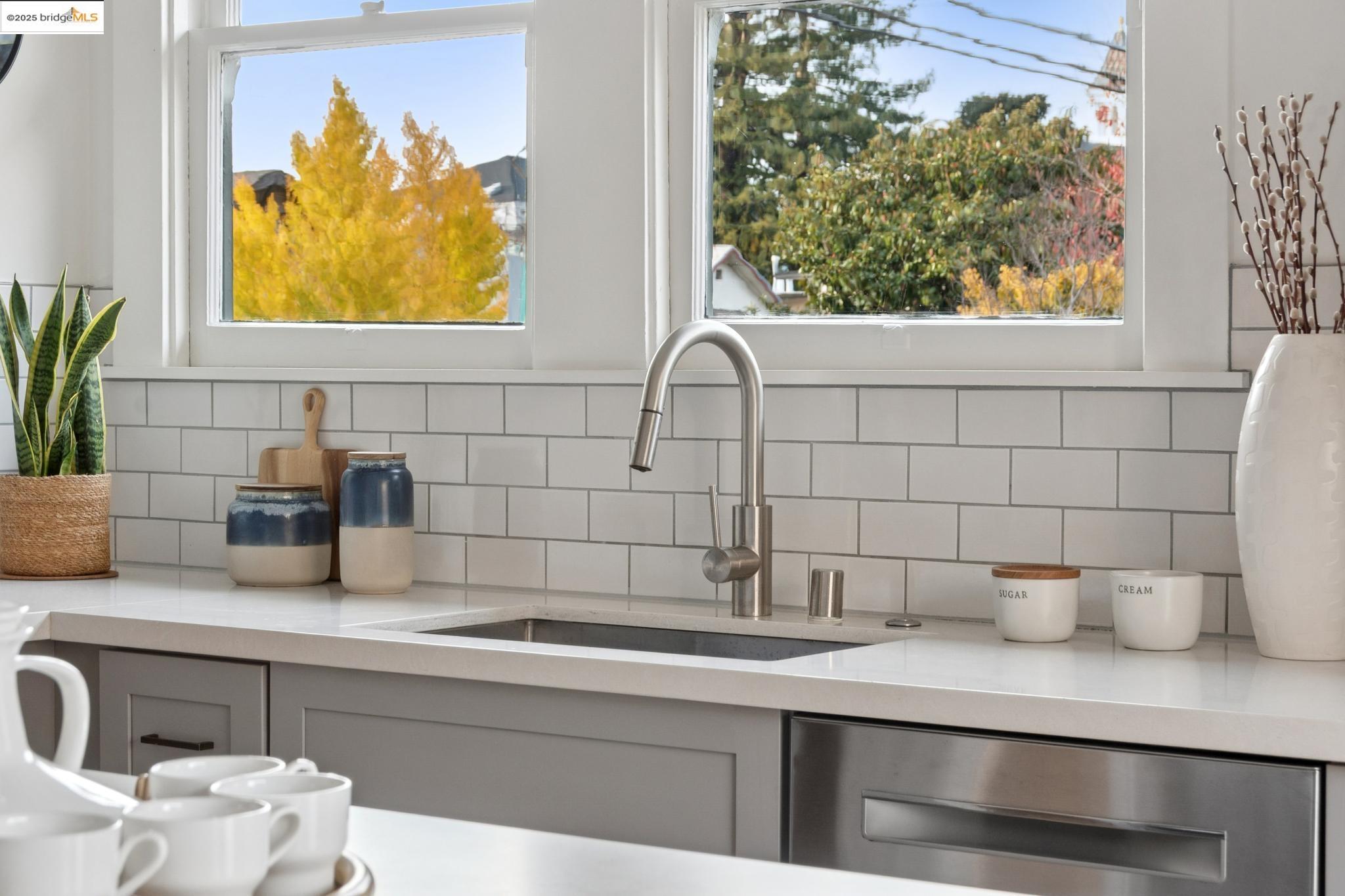 2201 McGee Avenue Berkeley, CA 94703 - Photo 22 of 46